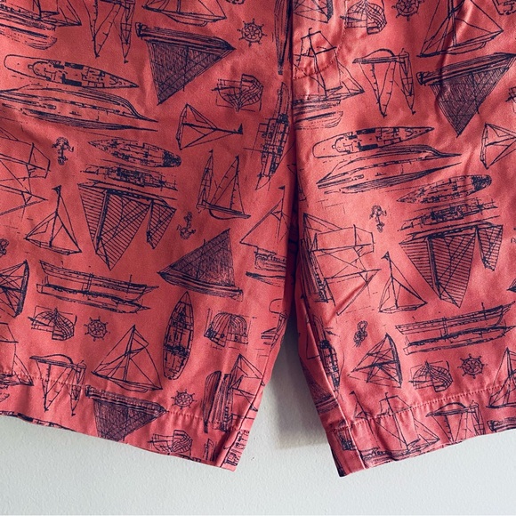 Polo Ralph Lauren Men's Pink & Blue Boat Print Classic Fit 9 Shorts Size 32 - Picture 6 of 12